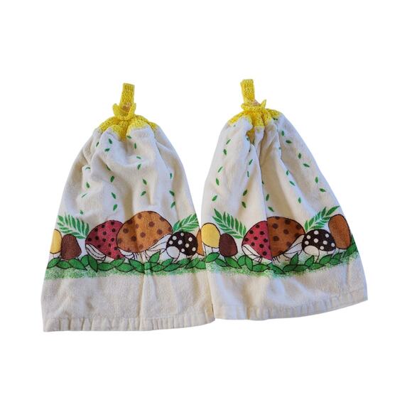 2 Vtg Mushroom Kitchen dish towels Crochet Hanging Hand Towel Yellow Kitsch - Picture 1 of 11